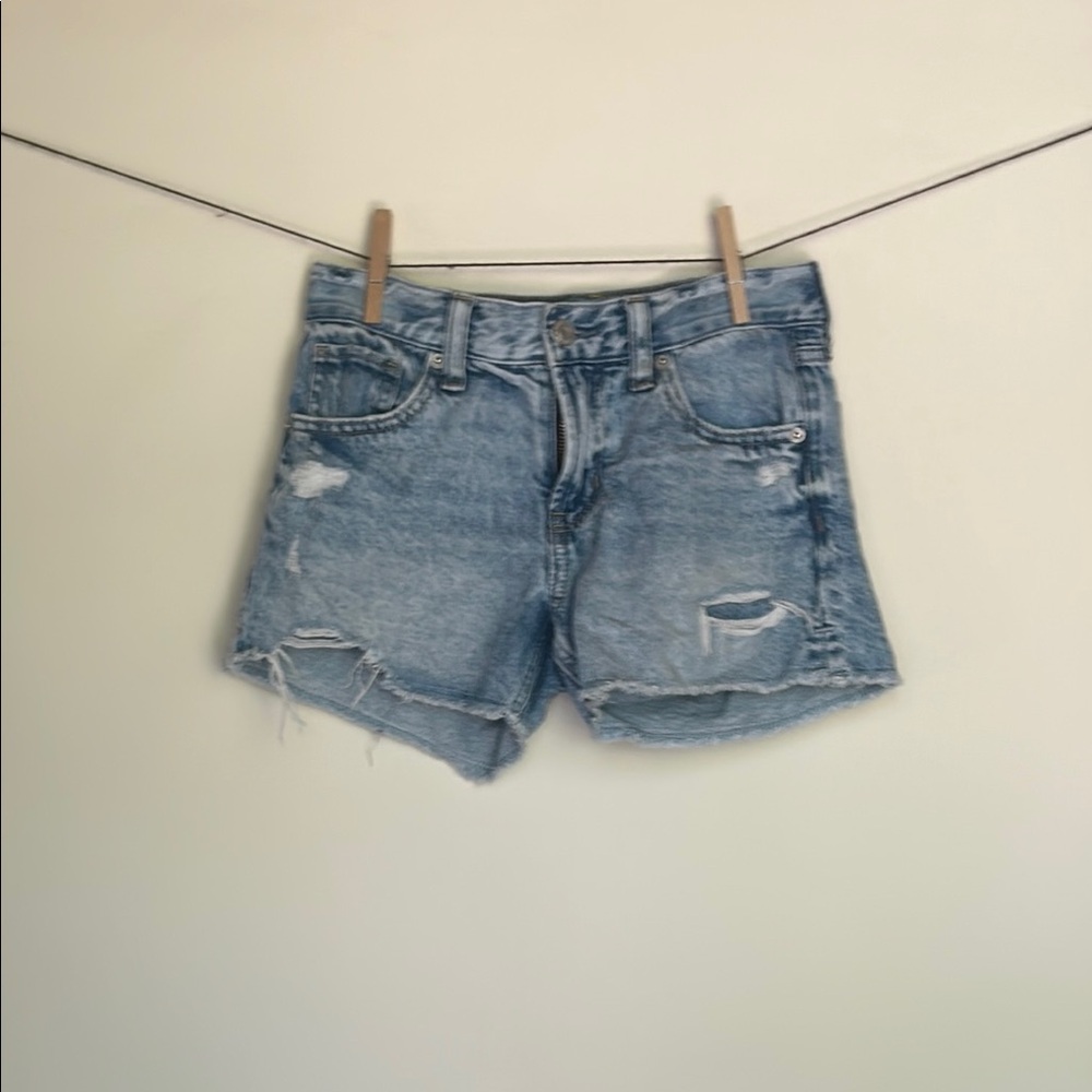 GAP Blue Jean Shorts Distressed Cut-Off Style